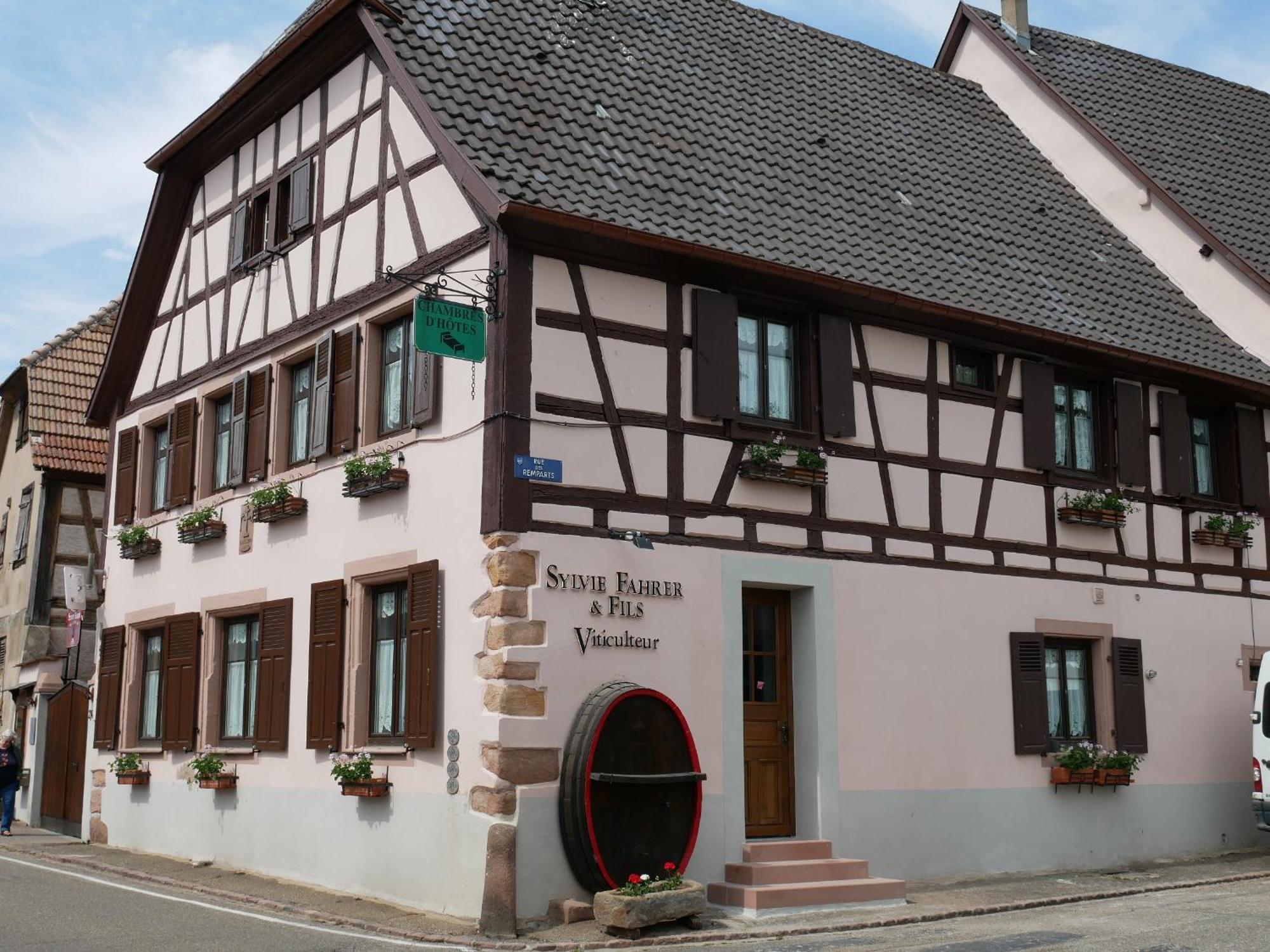 Les Suites - La Cour St Fulrad Saint-Hippolyte  Luaran gambar